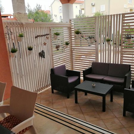 Apartman Mira Žaborić Zewnętrze zdjęcie