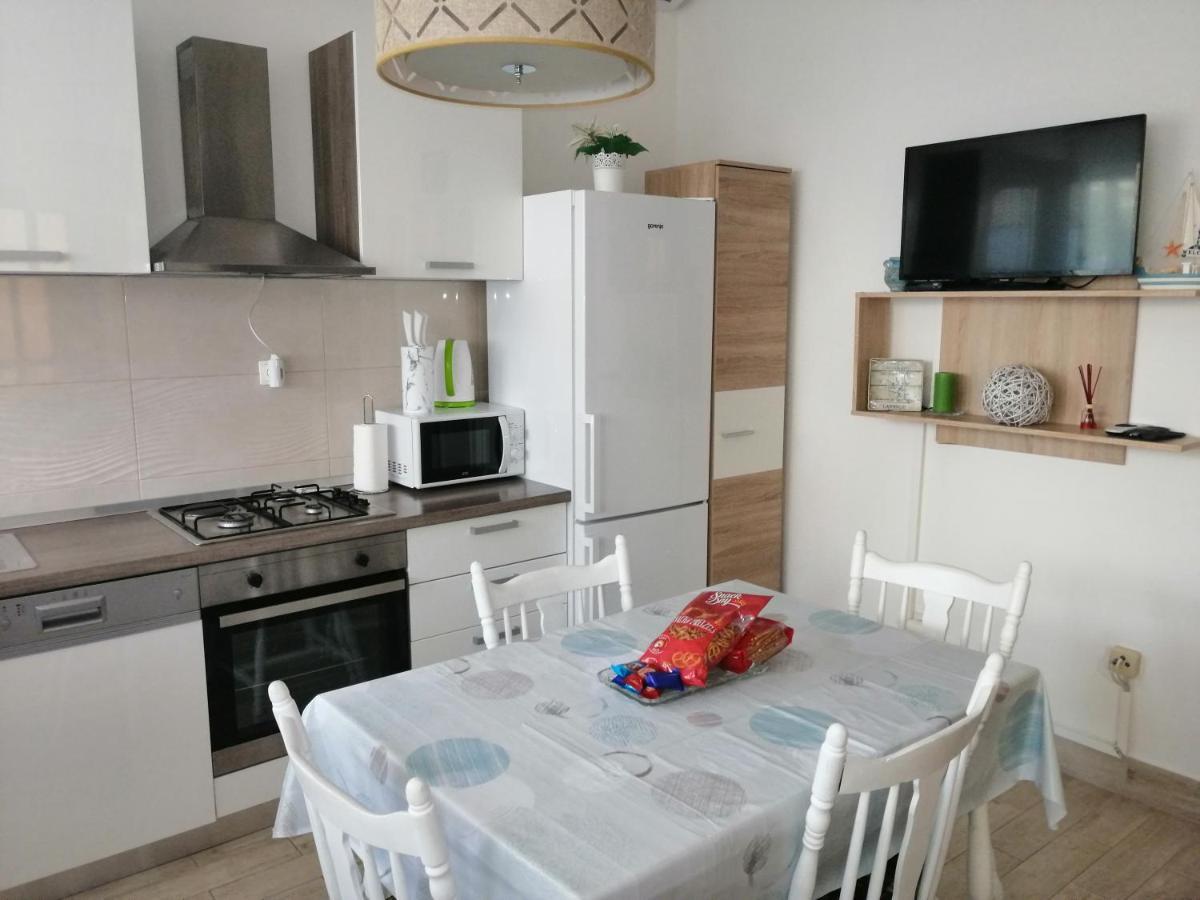 Apartman Mira Žaborić Zewnętrze zdjęcie