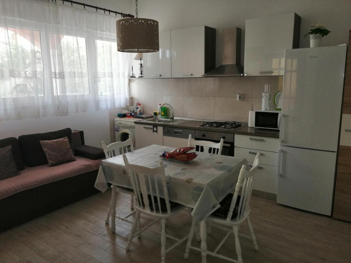Apartman Mira Žaborić Zewnętrze zdjęcie